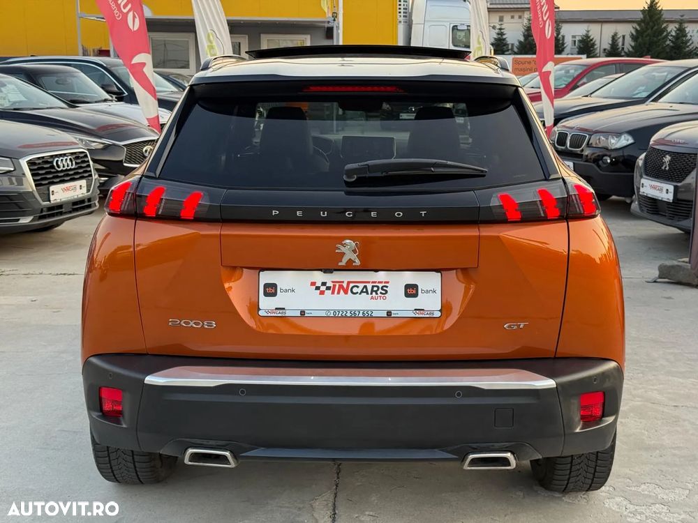 Peugeot 2008 1.2 L PureTech STT EAT8 GT - 20