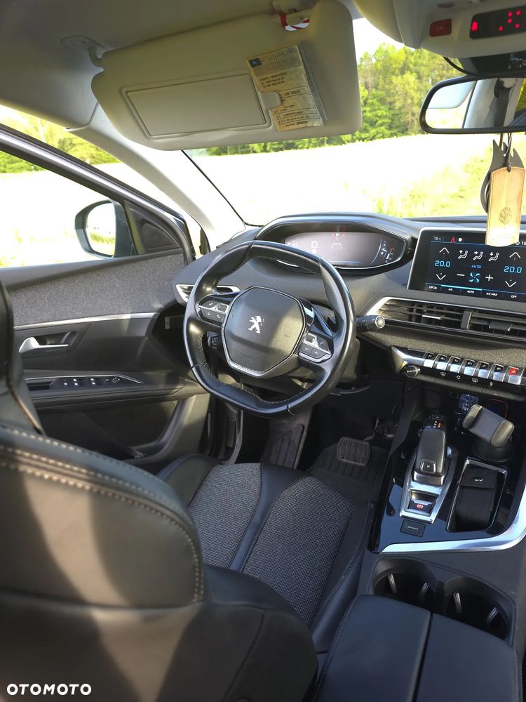 Peugeot 5008 BlueHDi 130 EAT8 Allure - 6