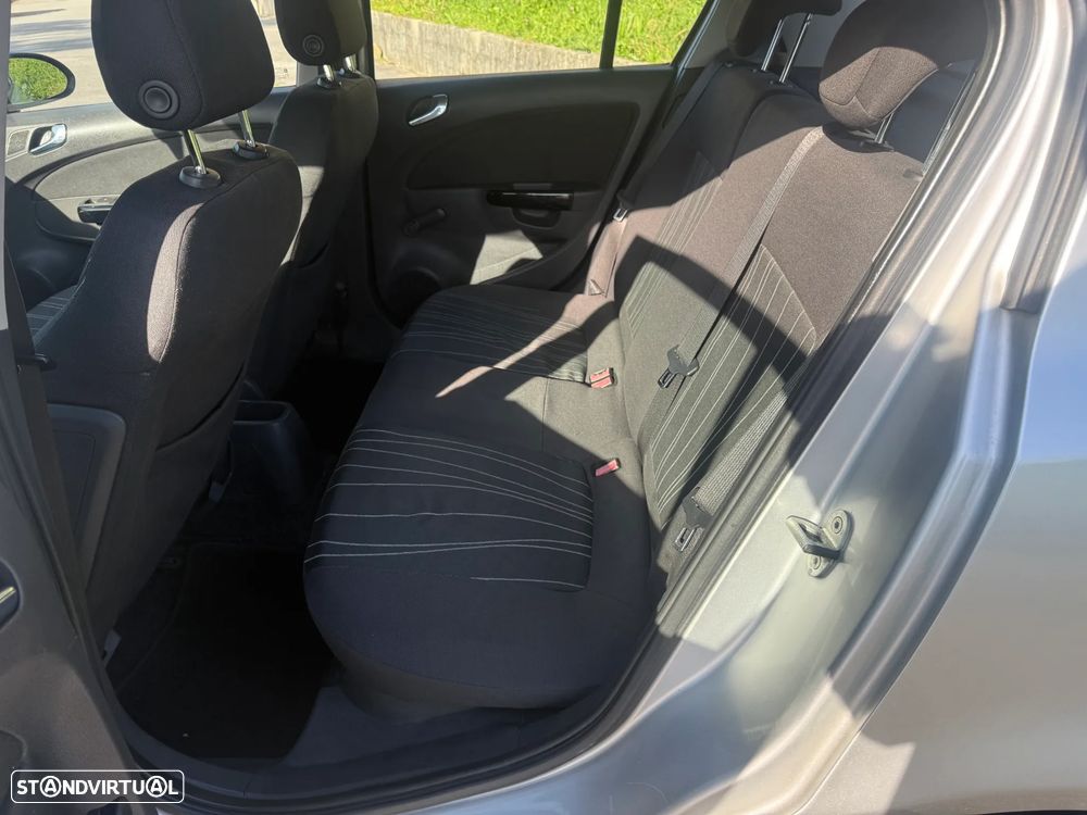 Opel Corsa - 11