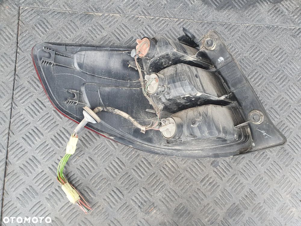 LAMPA TYŁ TYLNA PRAWA  SUZUKI SX-4 LIFT EUROPA - 2