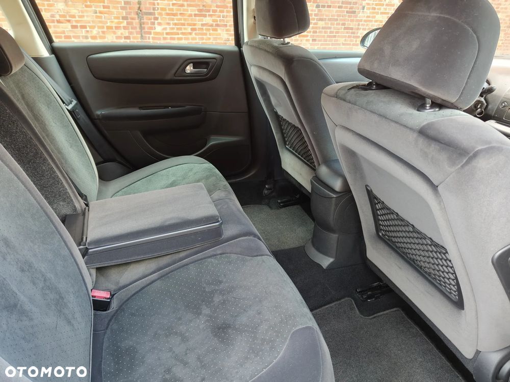 Citroën C4 1.6 VTi Exclusive - 24