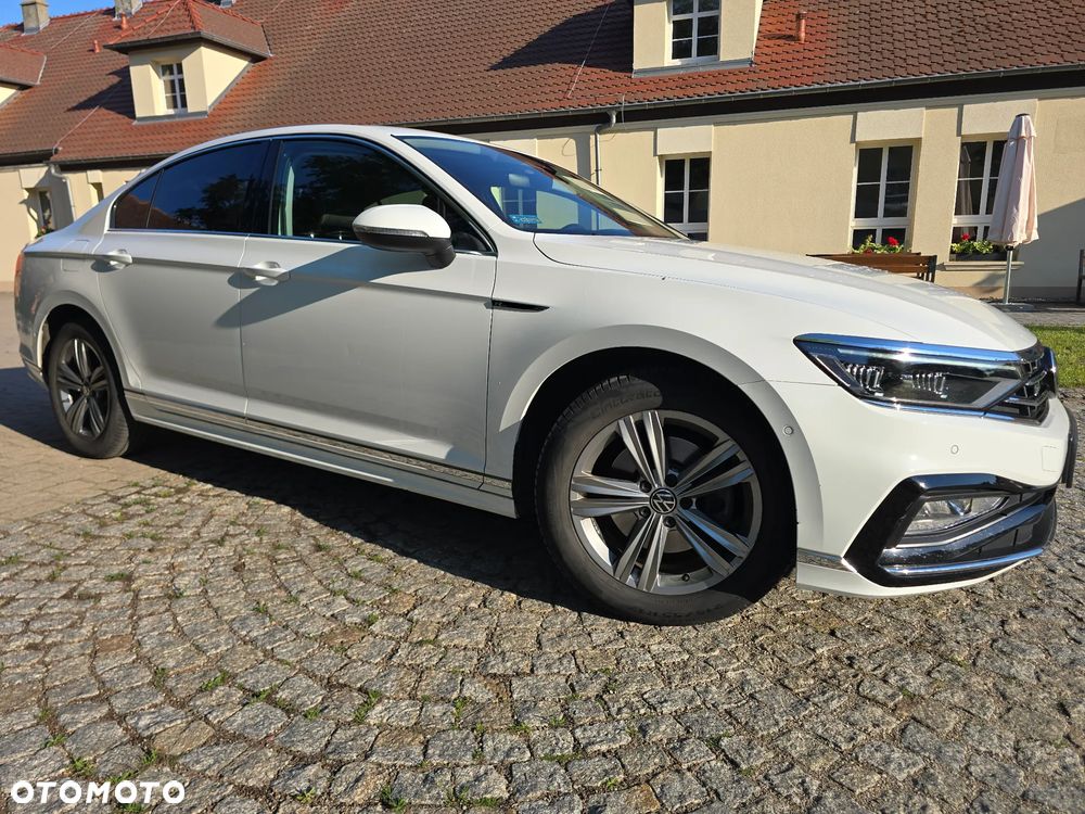Volkswagen Passat 2.0 TDI EVO Elegance DSG - 5