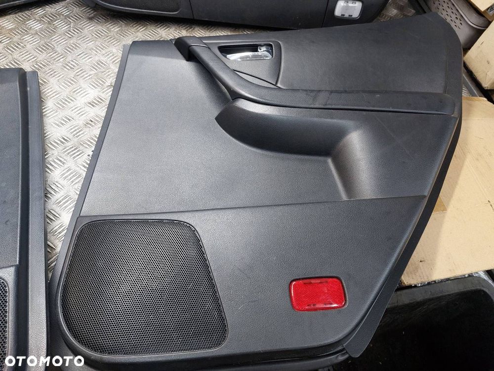 BOCZEK BOCZKI DRZWI KOMPLET NISSAN MURANO Z50 - 5