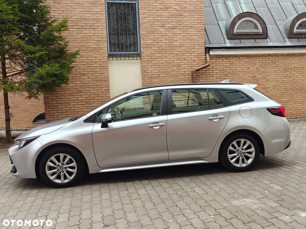 Toyota Corolla 1.8 Hybrid Comfort - 21
