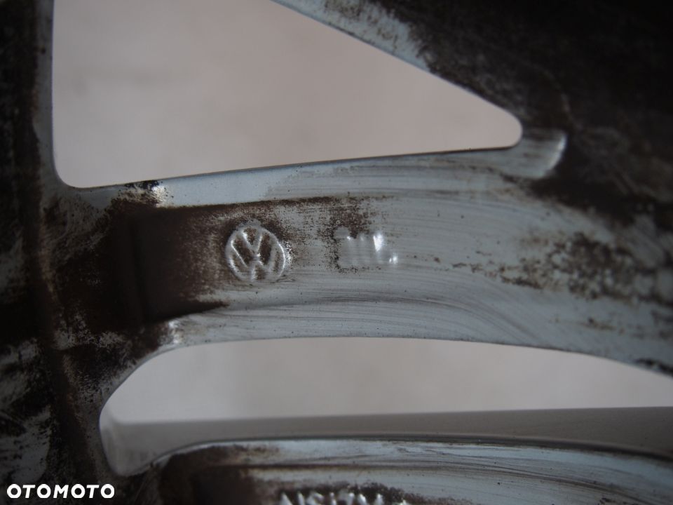 Volkswagen Golf 7 Felga 6,5Jx16H2 5x112 - 4