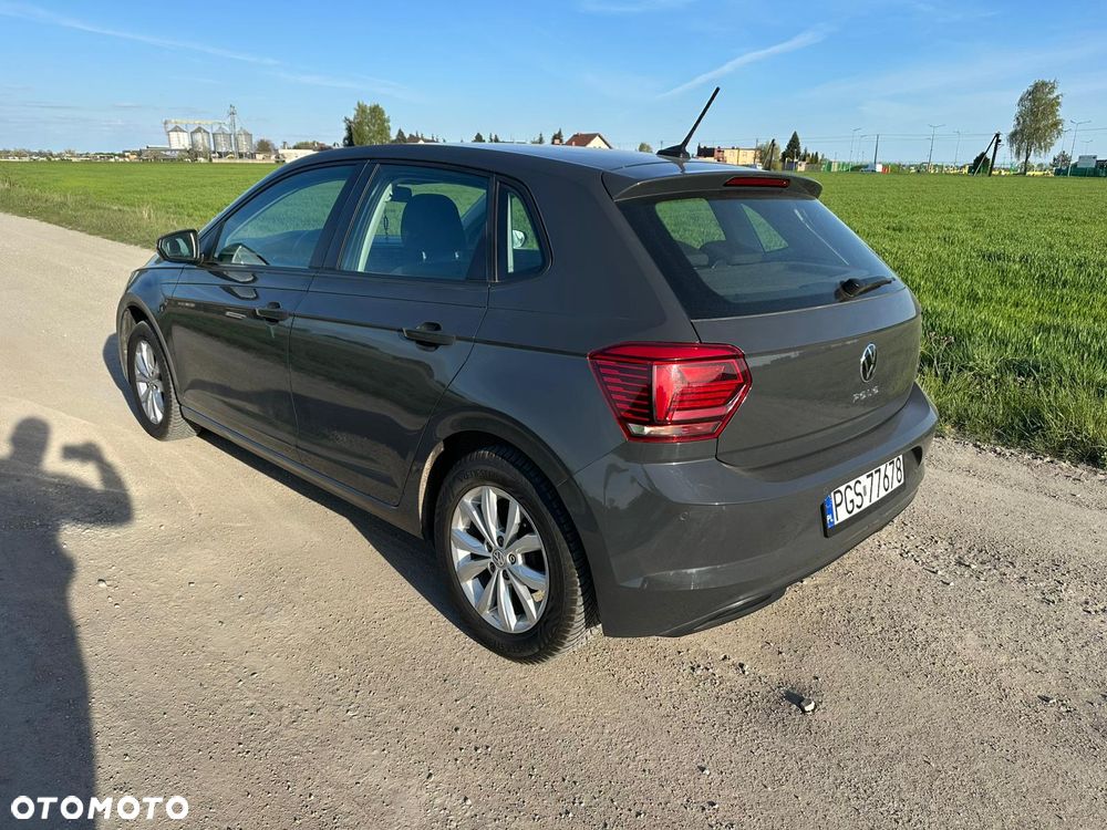 Volkswagen Polo - 3
