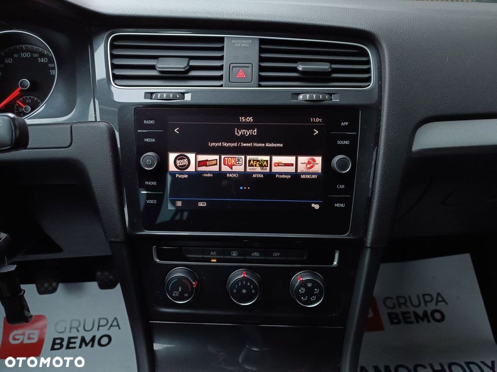 Volkswagen Golf 1.5 TSI BMT Trendline - 15