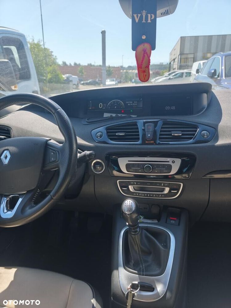 Renault Grand Scenic Energy dCi 130 S&S Bose Edition - 9