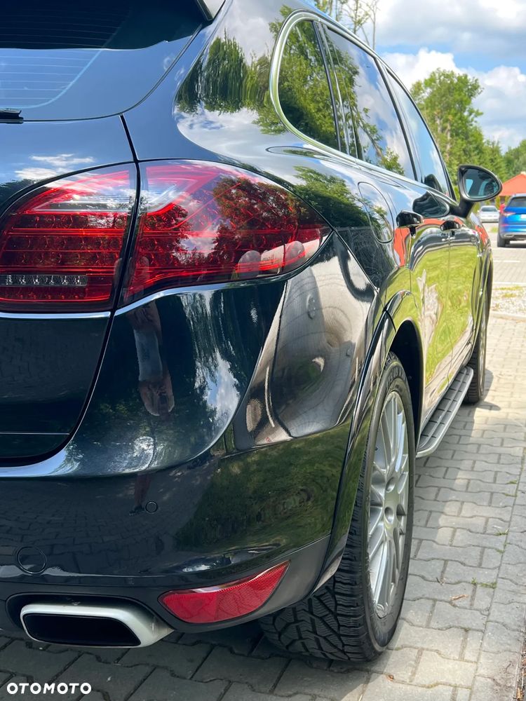 Porsche Cayenne Diesel Platinum Edition - 9