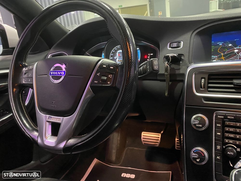 Volvo V60 D6 Twin Engine Geartronic RDesign - 7