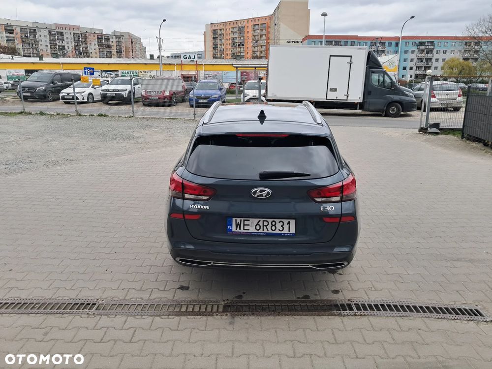 Hyundai i30 1.0 T-GDI Smart - 4