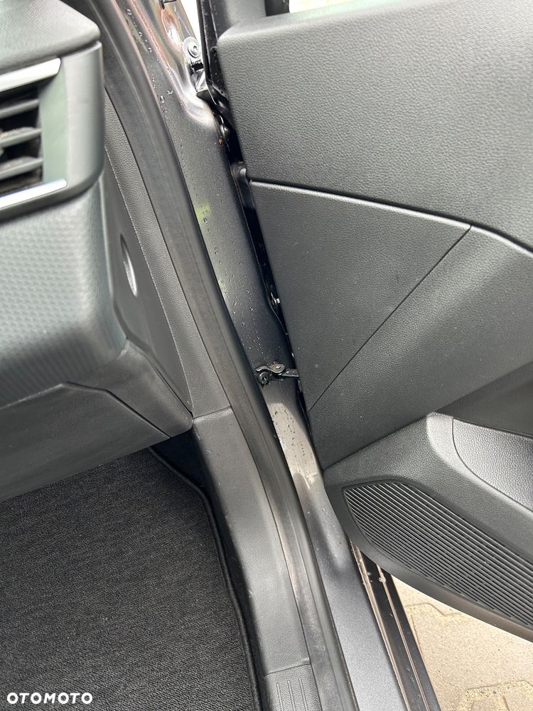 Renault Clio - 17