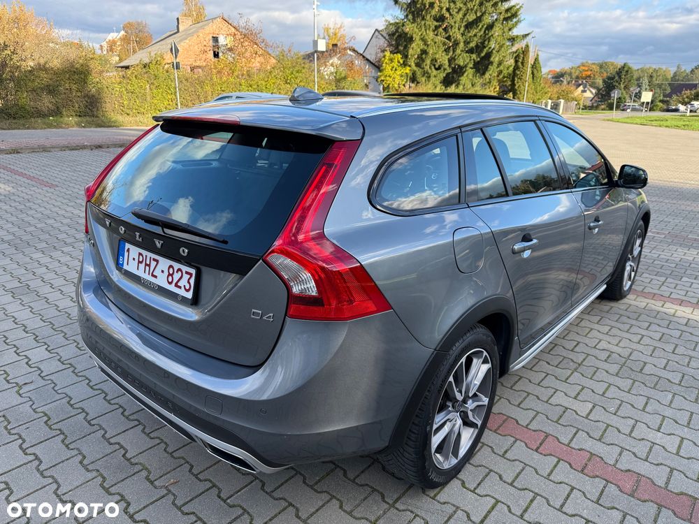 Volvo V60 Cross Country D4 Drive-E Summum - 15