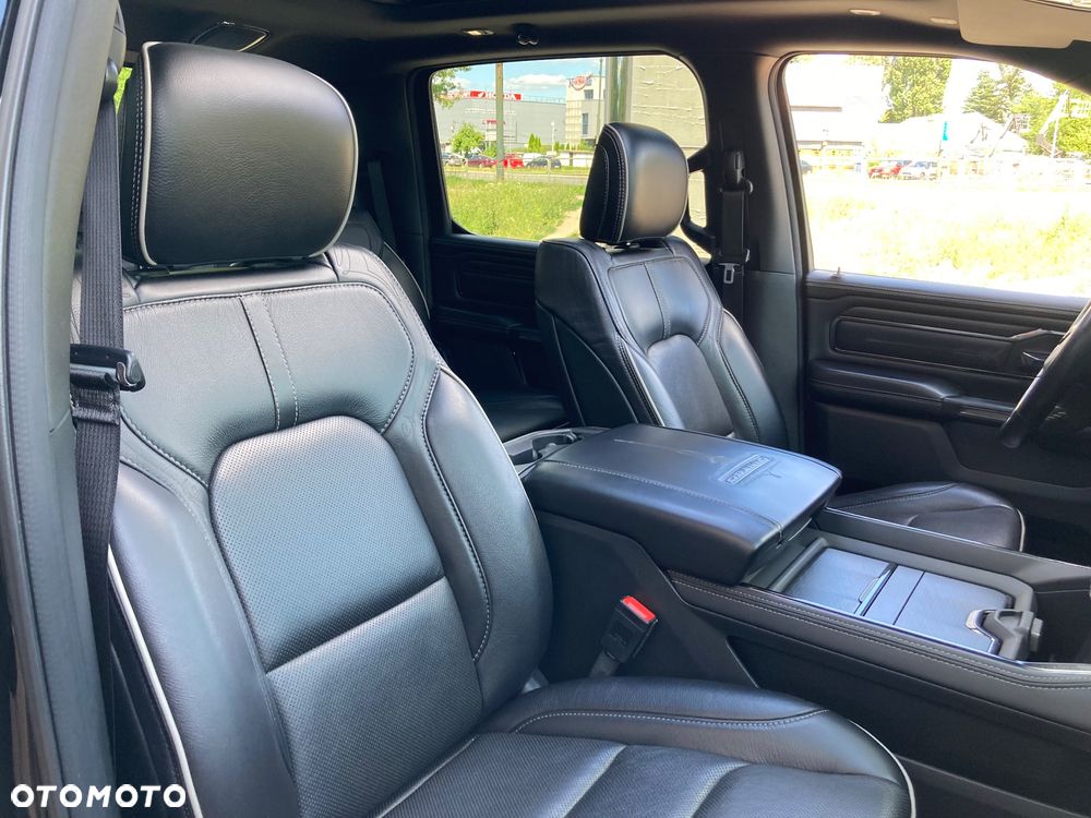 RAM 1500 5.7 Crew Cab Limited - 17
