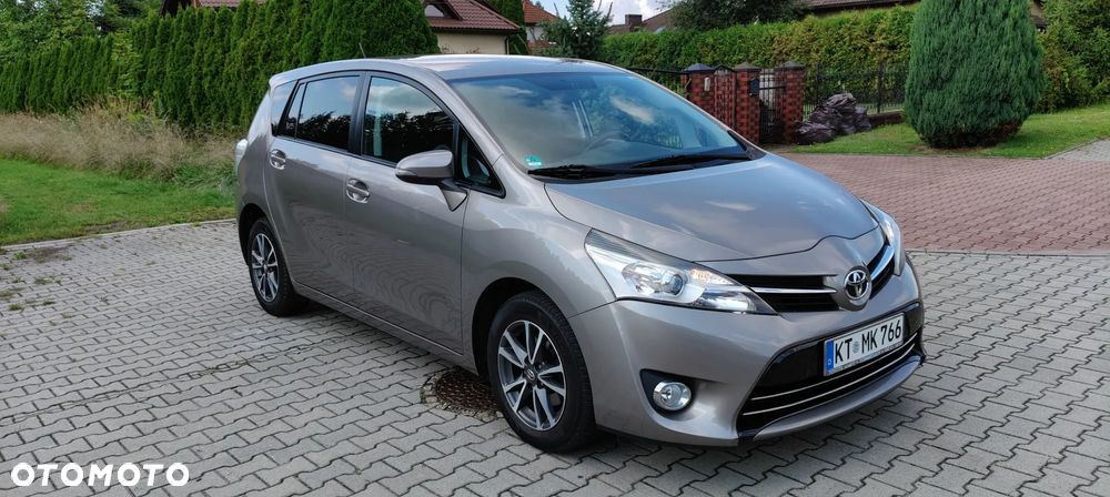Toyota Corolla Verso - 20