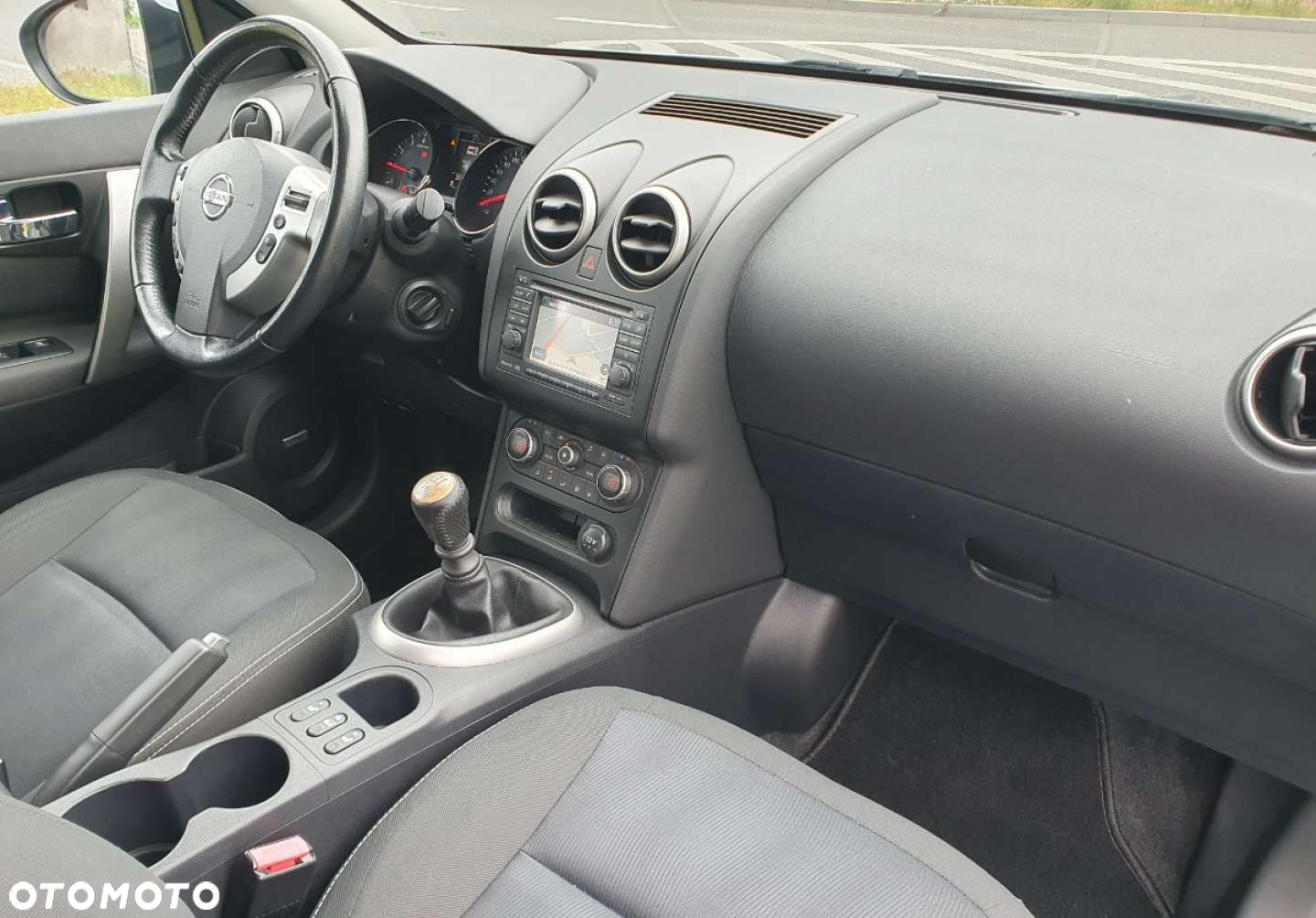 Nissan Qashqai+2 - 9