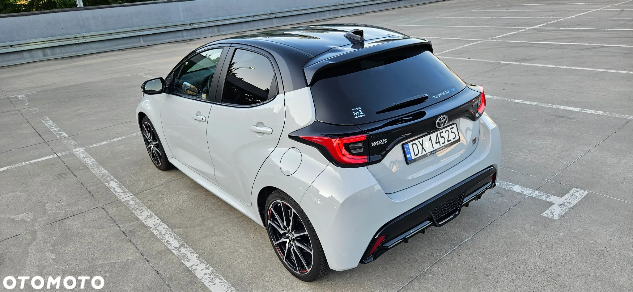 Toyota Yaris Hybrid 1.5 GR Sport - 13