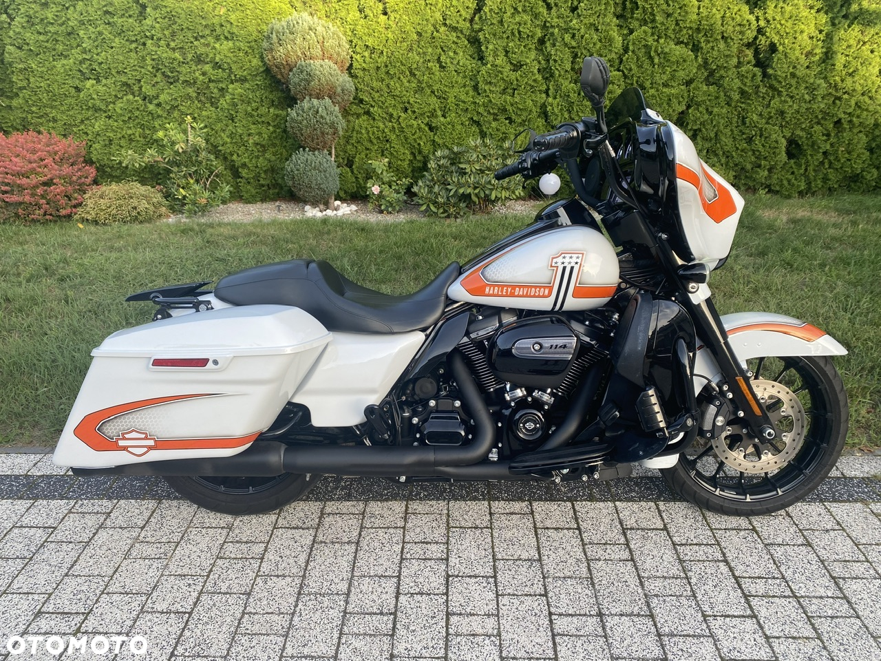 Harley-Davidson Touring Street Glide - 8