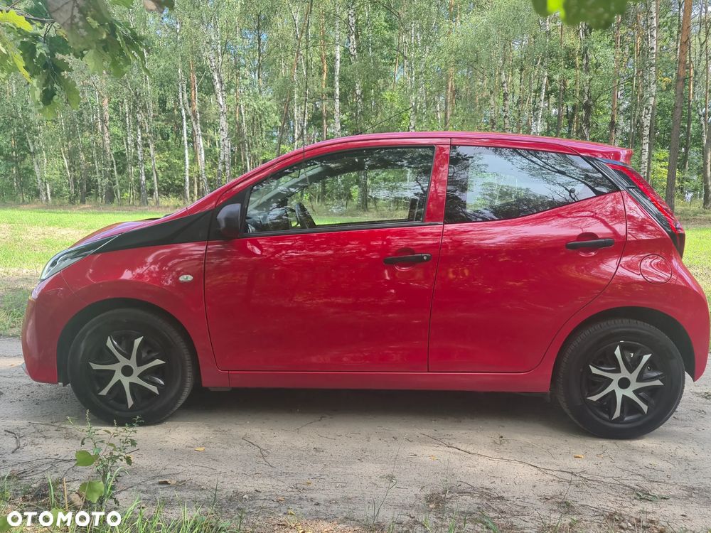 Toyota Aygo x-play - 14