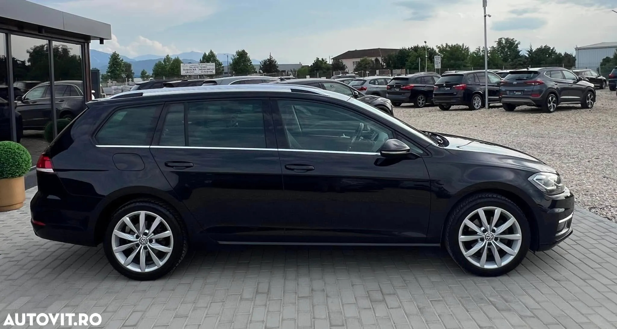 Volkswagen Golf 2.0 TDI DSG Highline - 18
