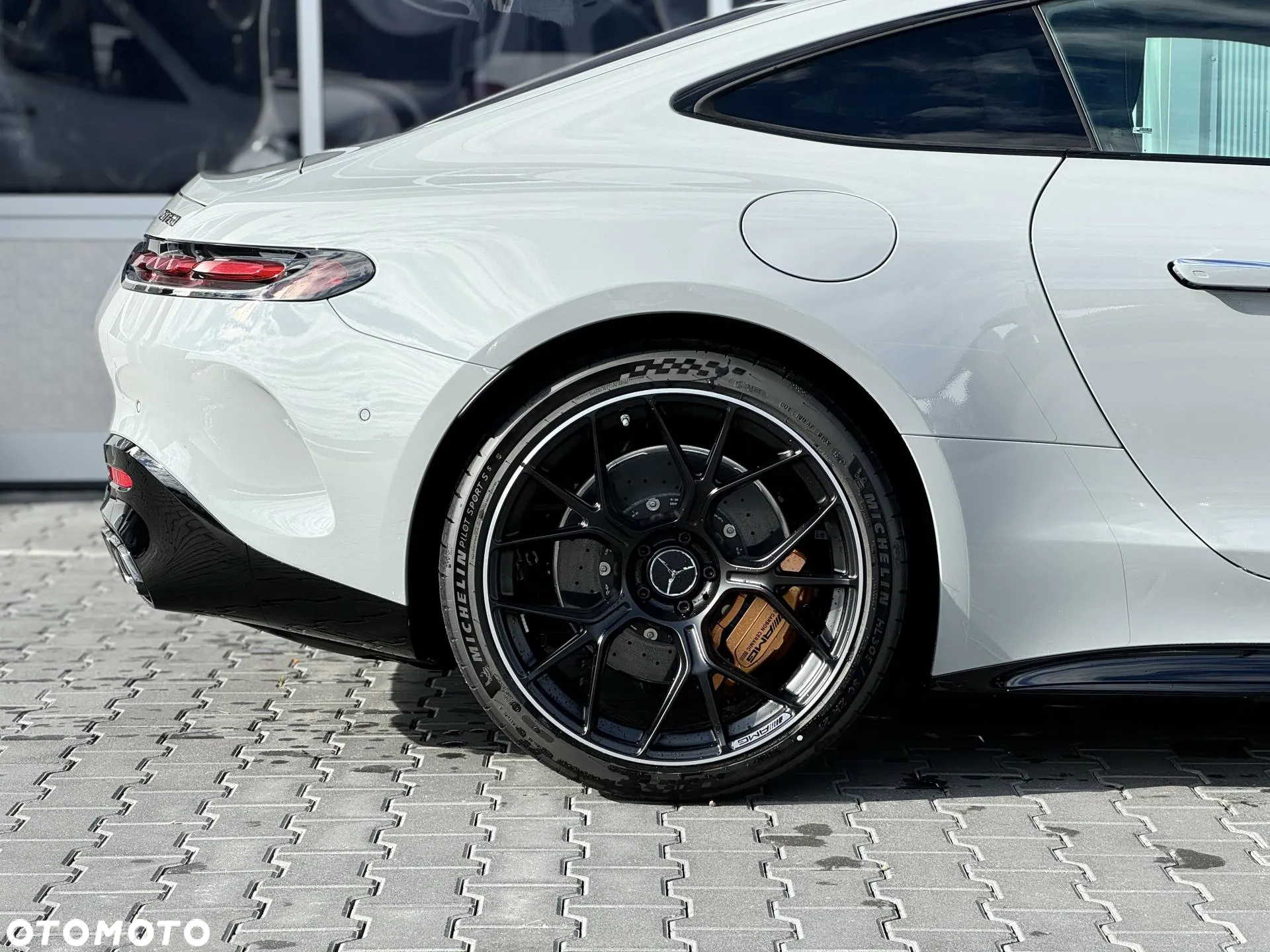 Mercedes-Benz AMG GT 63 4Matic+ - 9