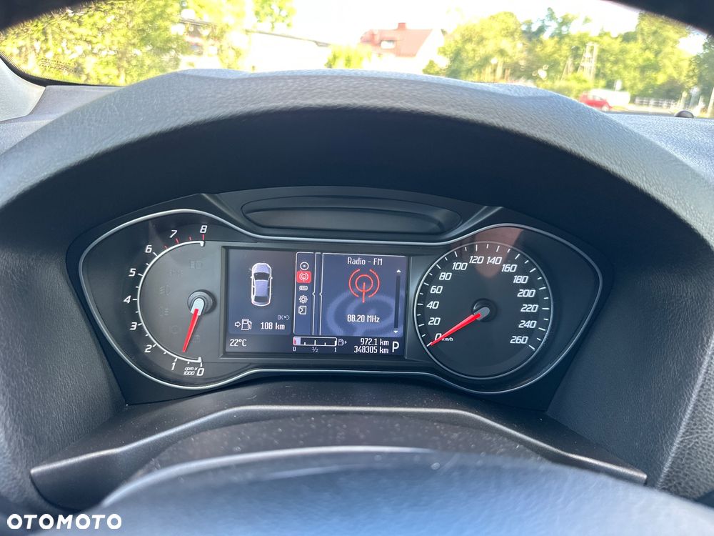 Ford Mondeo 2.0 EcoBoost Titanium X - 27