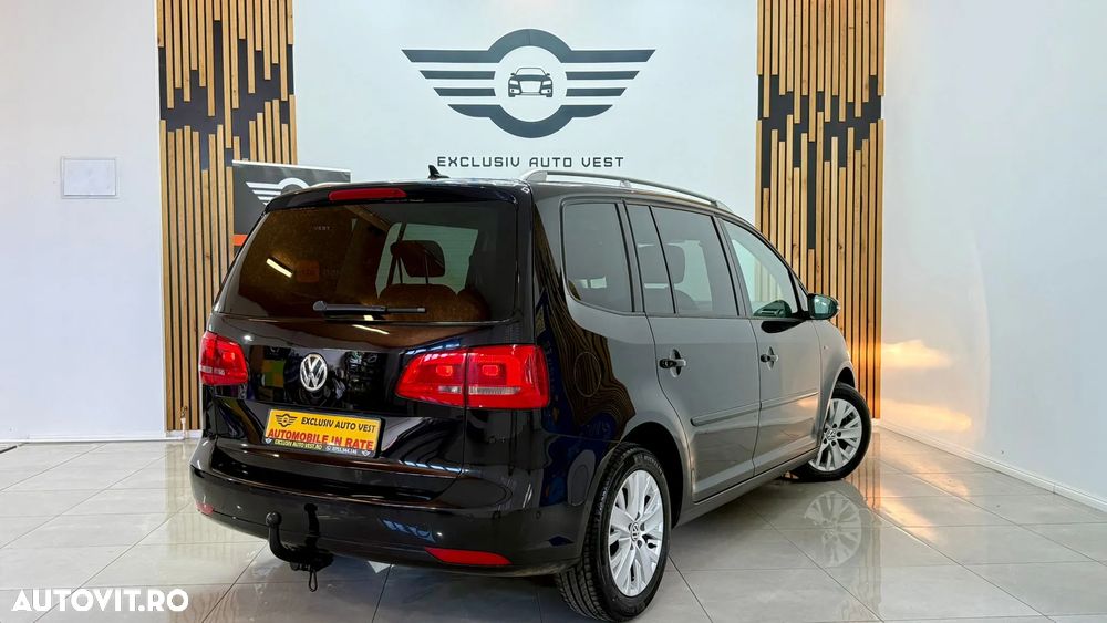 Volkswagen Touran 2.0 TDI BlueMotion Technology Highline - 4