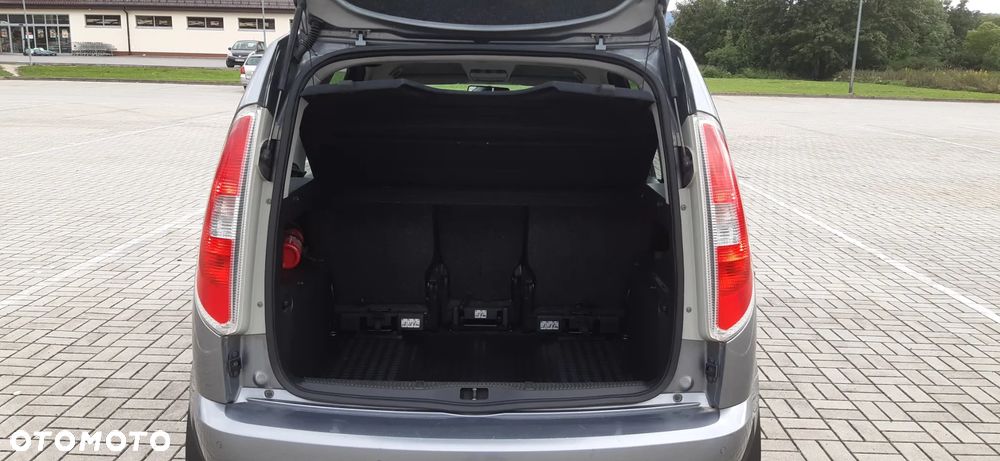 Skoda Roomster - 30