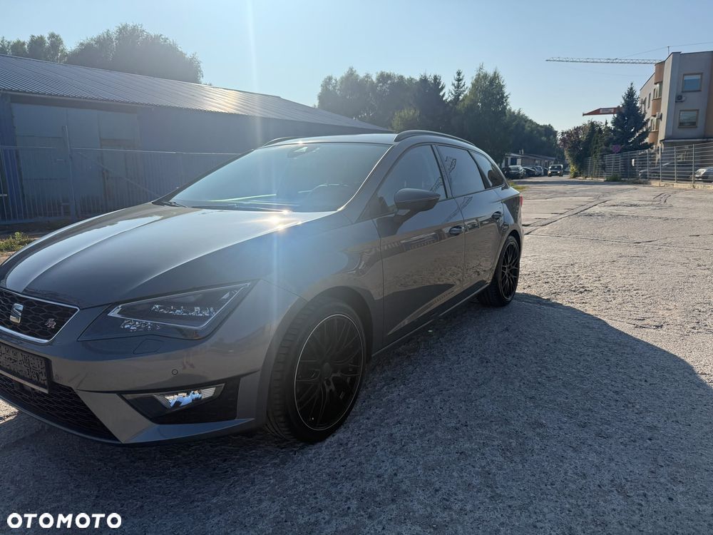 Seat Leon 2.0 TDI DPF Start&Stop DSG XCELLENCE - 29