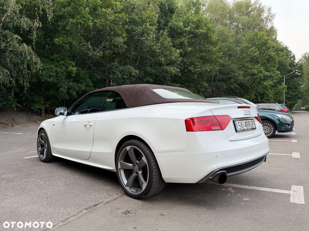 Audi A5 Cabrio - 8