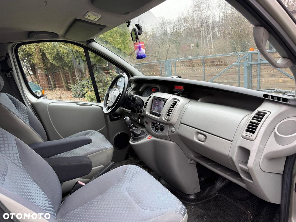 Renault Trafic L1H1 Passenger Lux - 8