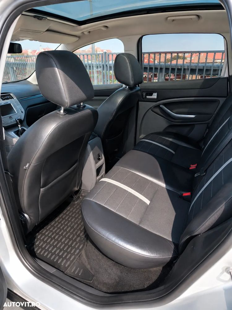Ford Kuga 2.0 TDCi 4WD Titanium - 9