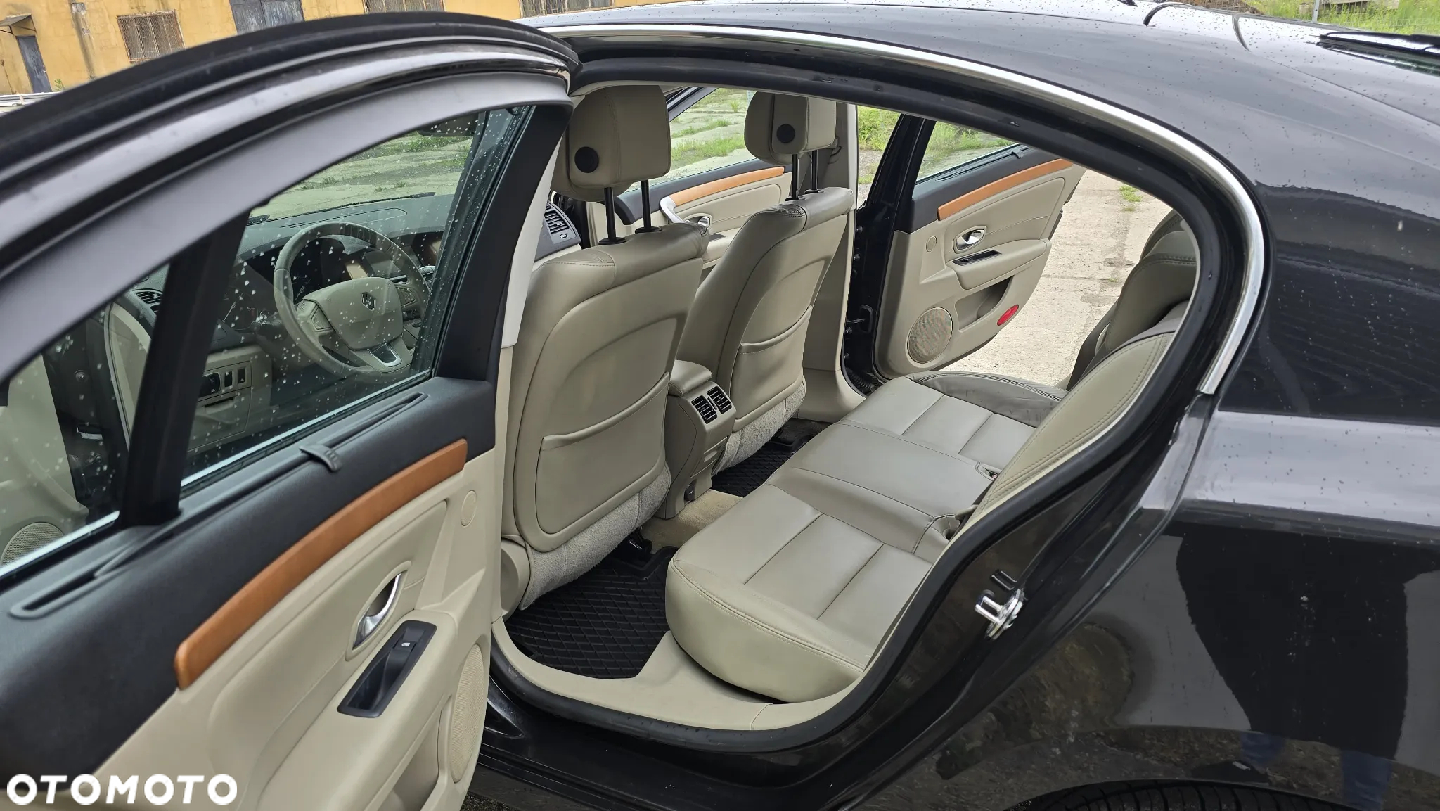Renault Laguna - 11