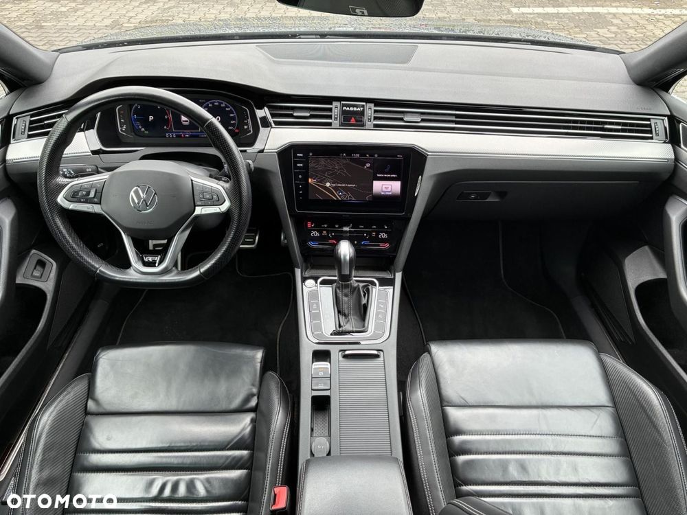 Volkswagen Passat - 18