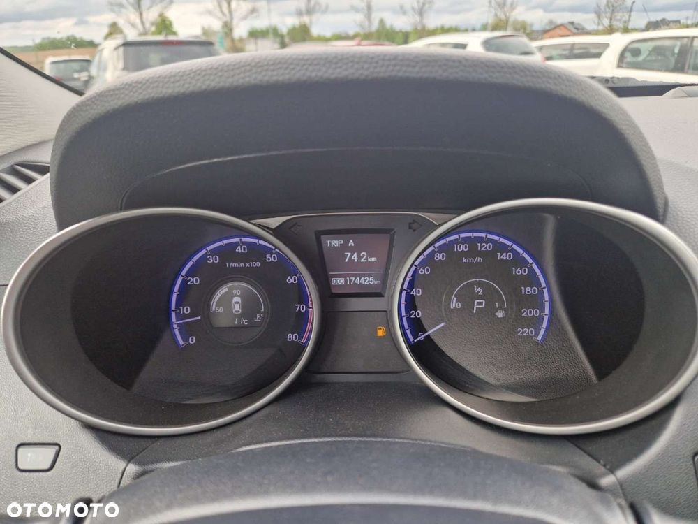Hyundai ix35 2.0 4WD Automatik Premium - 12