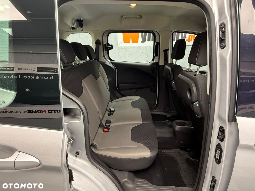 Ford Tourneo Courier - 9