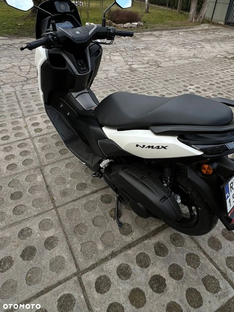 Yamaha NMAX - 3