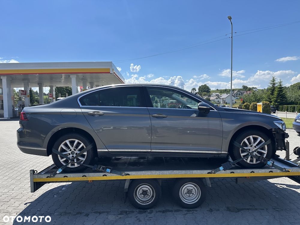 Volkswagen Passat - 7