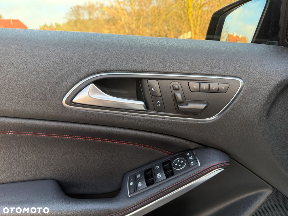 Mercedes-Benz Klasa A 250 Sport 7G-DCT - 11