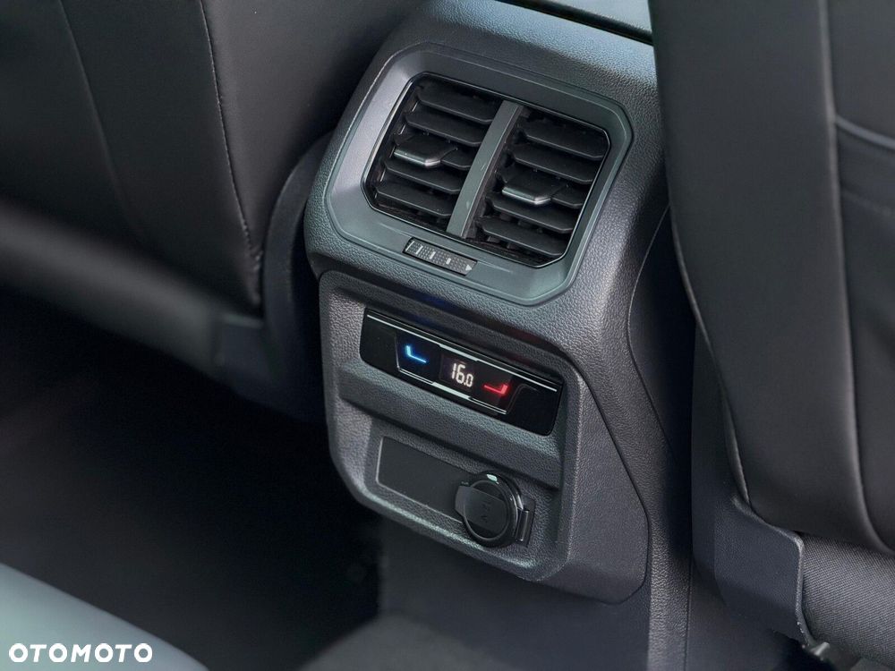 Volkswagen Tiguan 2.0 TDI SCR Urban Sport DSG - 20