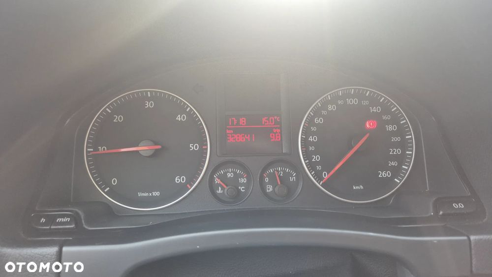 Volkswagen Golf Plus - 11