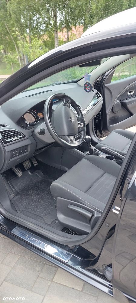 Renault Megane 1.5 dCi Energy Limited EU6 - 12
