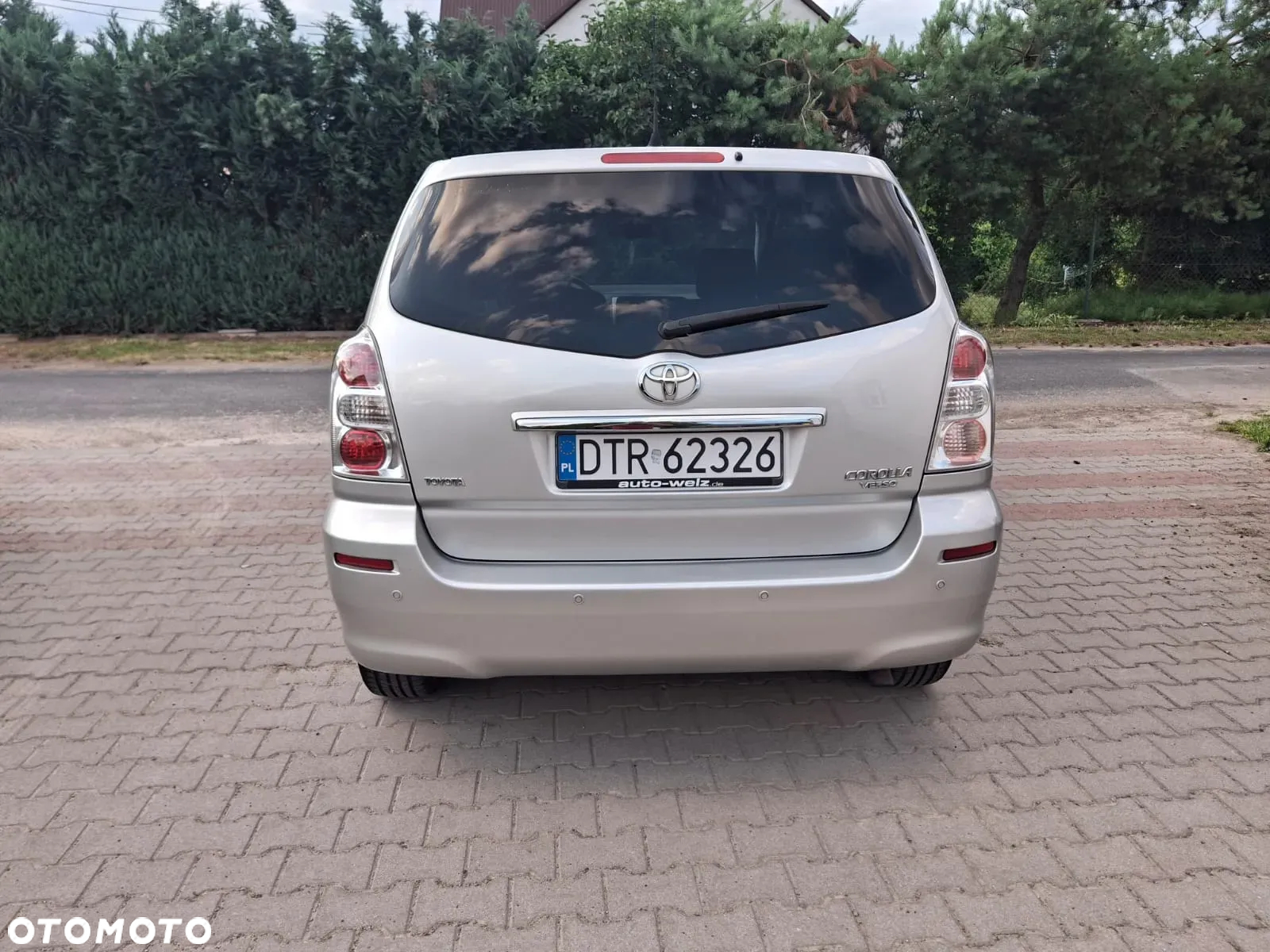 Toyota Corolla Verso 1.8 Premium + - 4