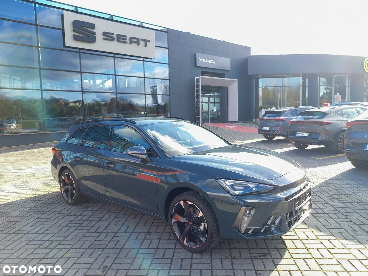 Cupra Leon Sportstourer - 3