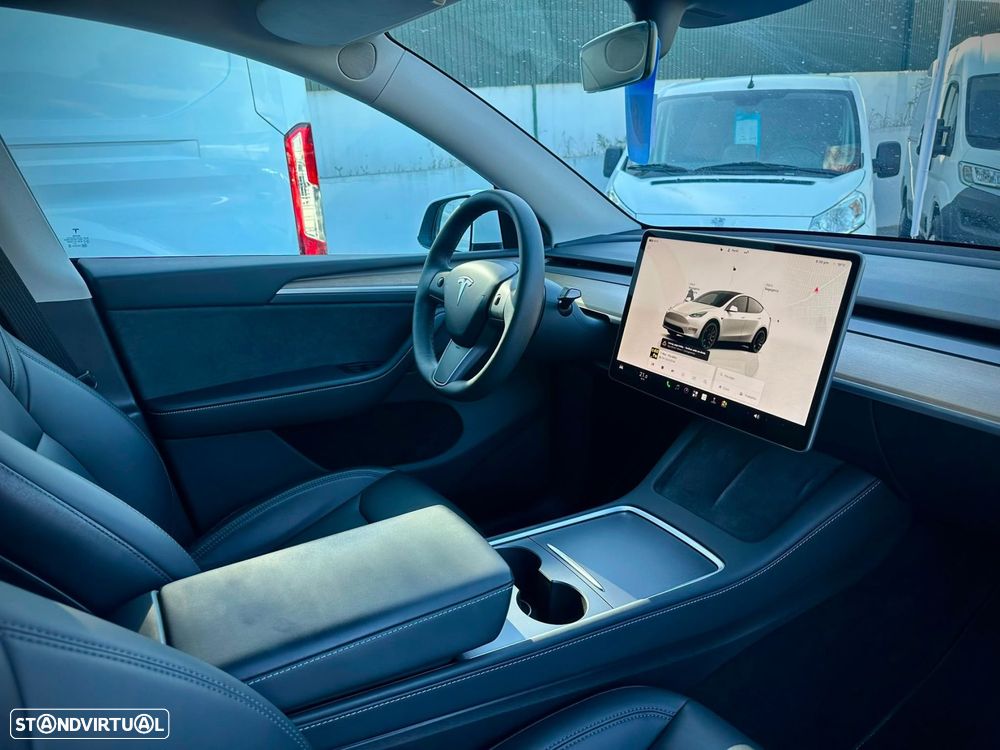 Tesla Model Y Performance Tração Integral - 12