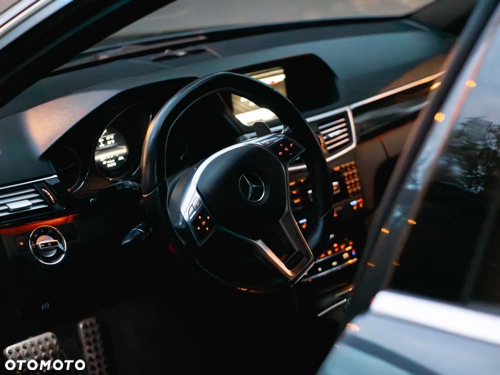 Mercedes-Benz Klasa E 63 AMG AMG Speedshift 7G-MCT - 9