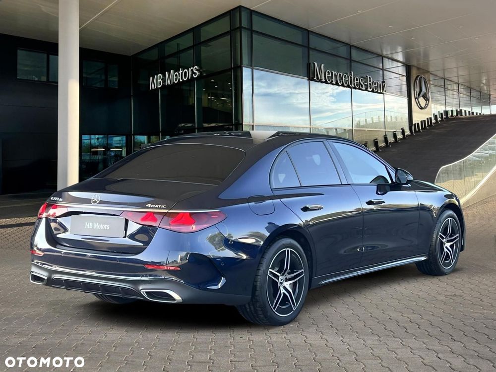 Mercedes-Benz E-Class 2025 photo 5