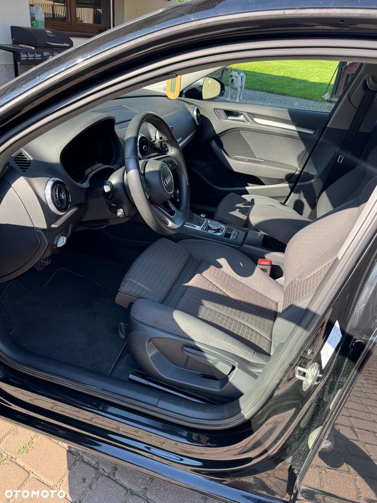 Audi A3 Sportback 1.6 TDI Sport S tronic - 6