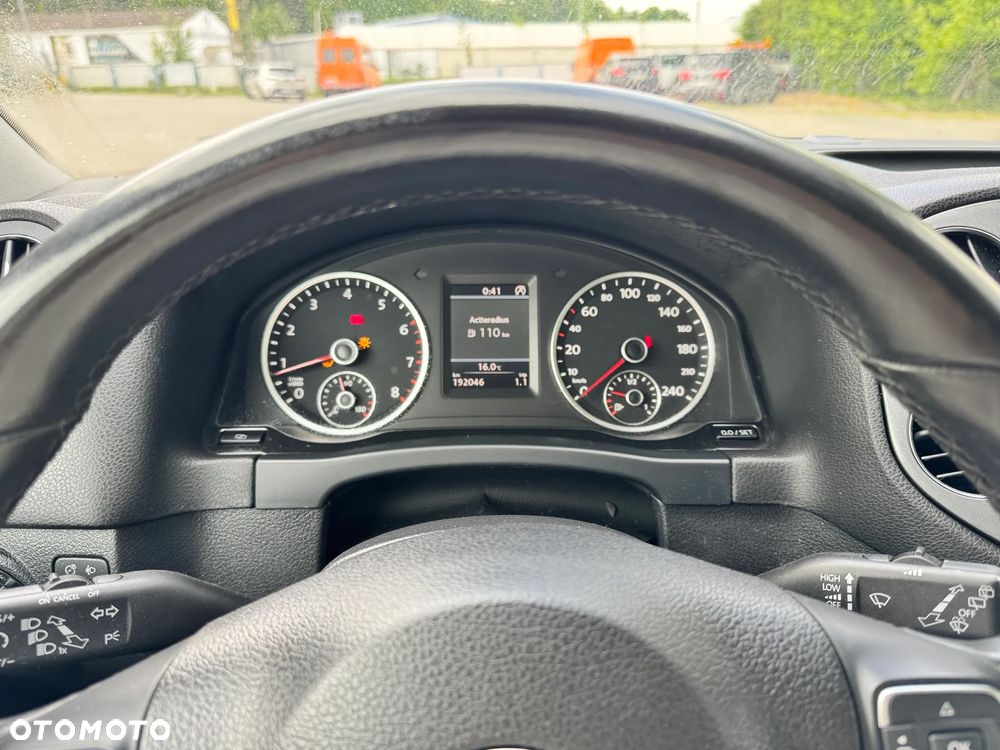 Volkswagen Tiguan - 13