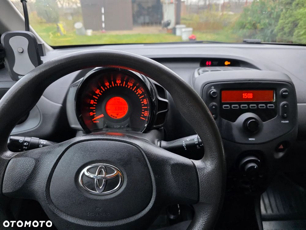 Toyota Aygo - 11